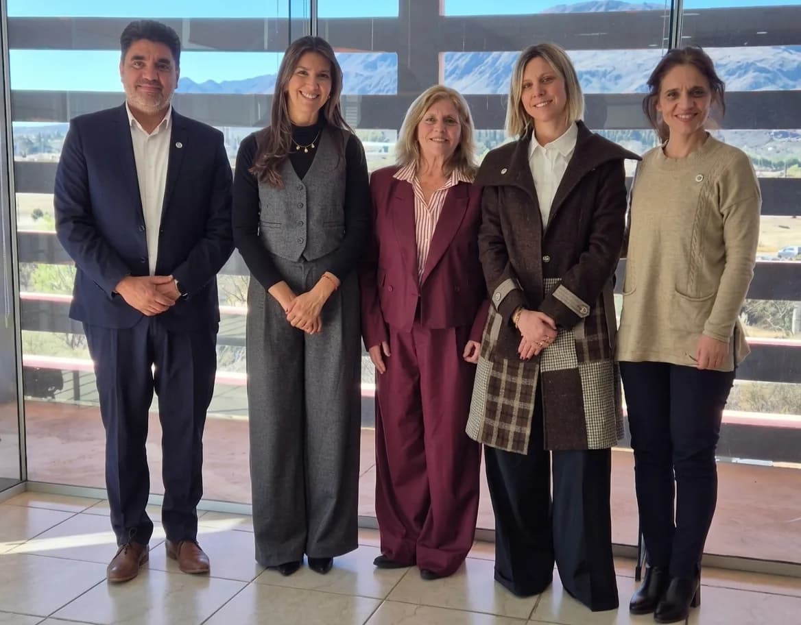 La ministra Sosa Herrera recibió a autoridades del Consejo Profesional de Ciencias Económicas