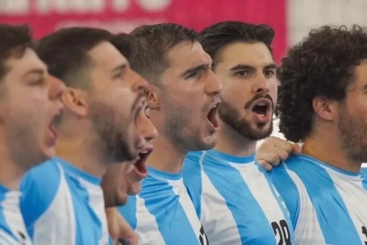 Pablo Mínguez consiguió el Oro con la Selección de handball.