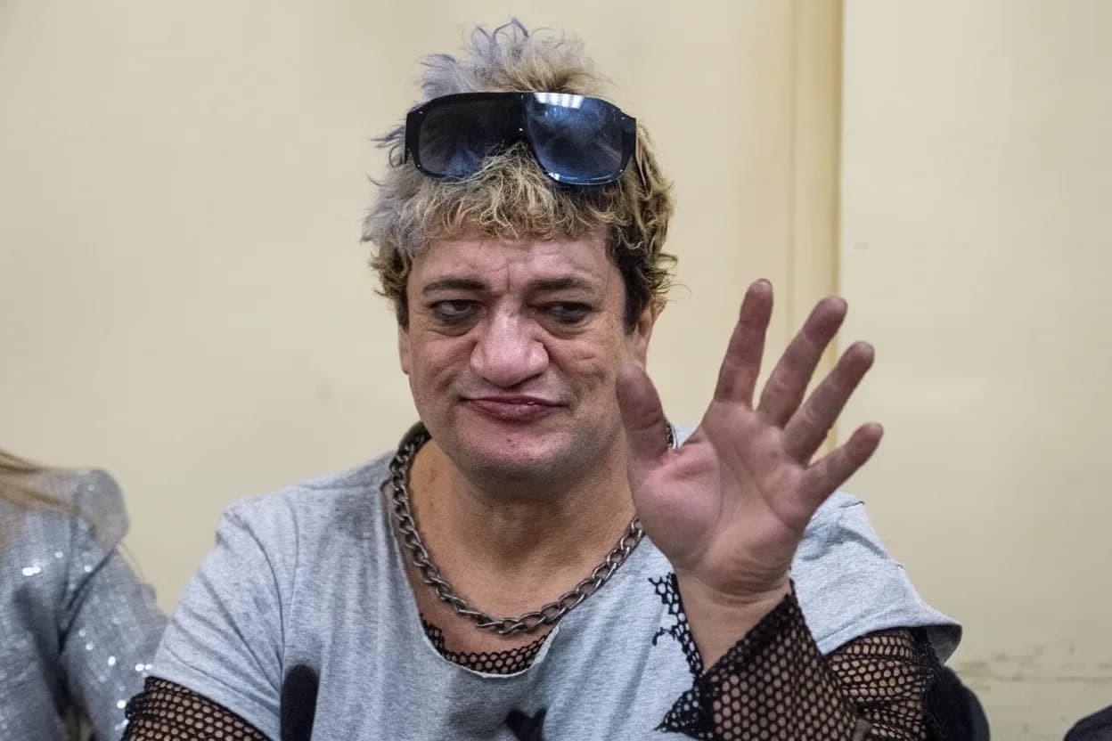 El Pity Álvarez fue internado en el Hospital Tornú.