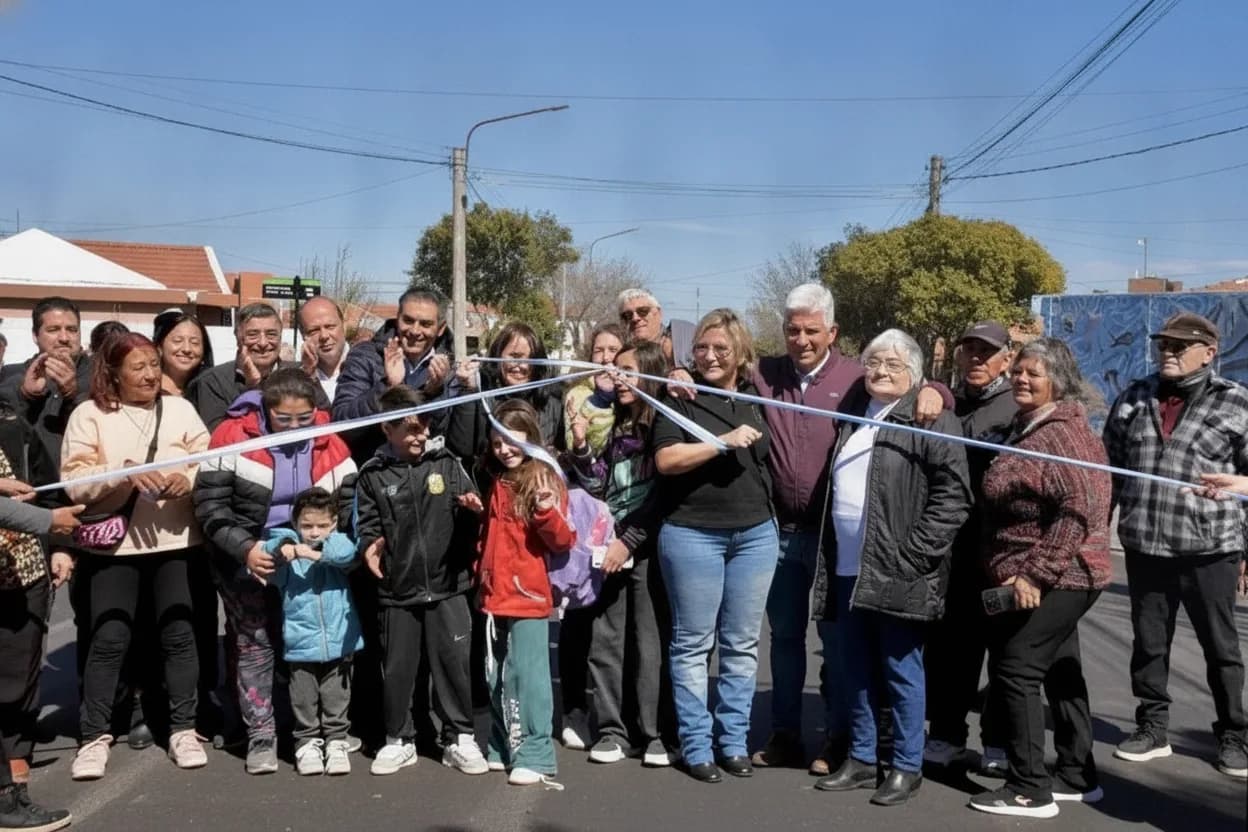 Inauguración de repavimentación en la avenida Juan Cruz Ponce.