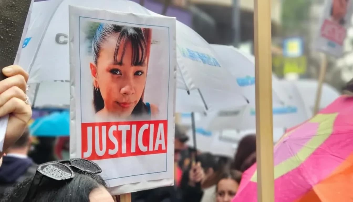 Familiares de Agostina Vega marcharon en Córdoba para pedir justicia.