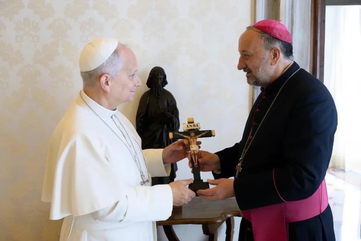 El encuentro de monseñor Gabriel Barba con León XIV.