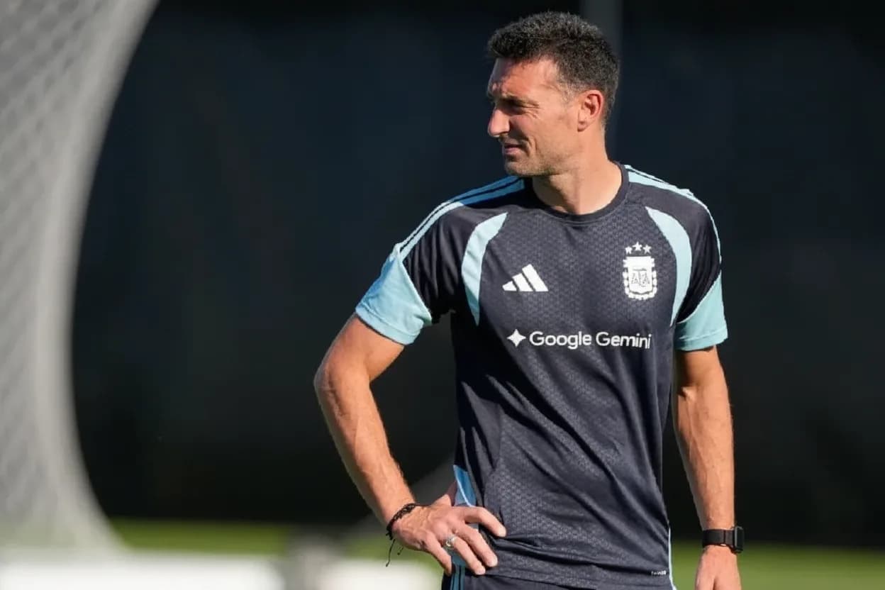 Con la sorpresa de Flores, Scaloni presentó a los convocados del fútbol local.