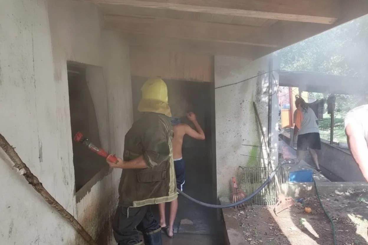 Misiones: prendió un espiral para combatir a los mosquitos y provocó un incendio en una casa.