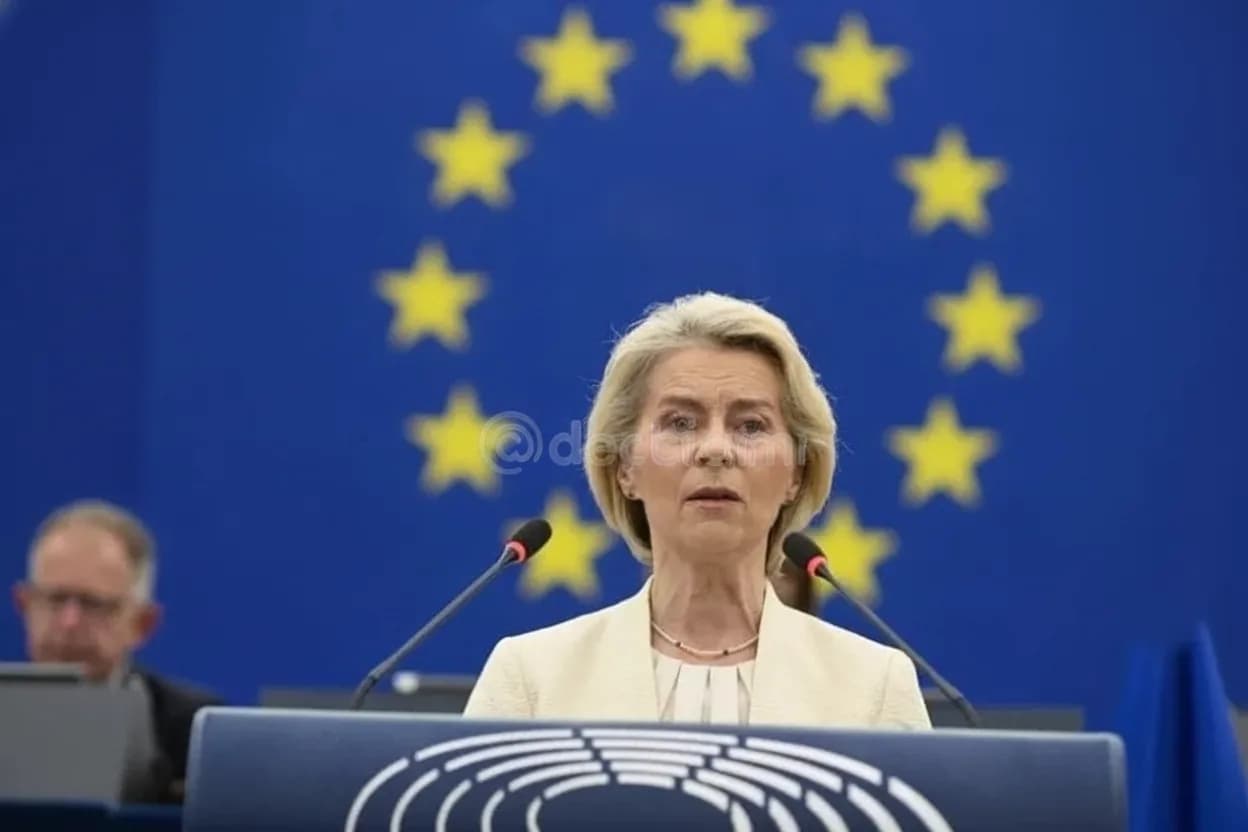 La presidenta de la Comisión Europea, Ursula von der Leyen, durante el discurso anual del Estado de la Unión Europea, en el Parlamento europeo en Estrasburgo, Francia, el 16 de septiembre de 2026.