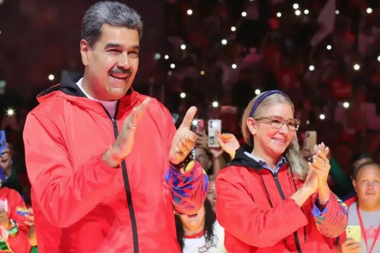Cilia Flores junto a su esposo, Nicolás Maduro.