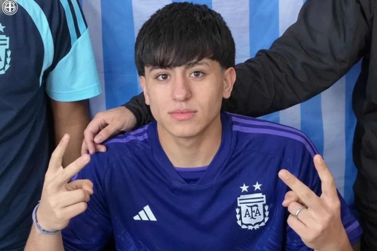 Uriel Ríos, de tenía 17 años, recibió una puñalada en el pecho.