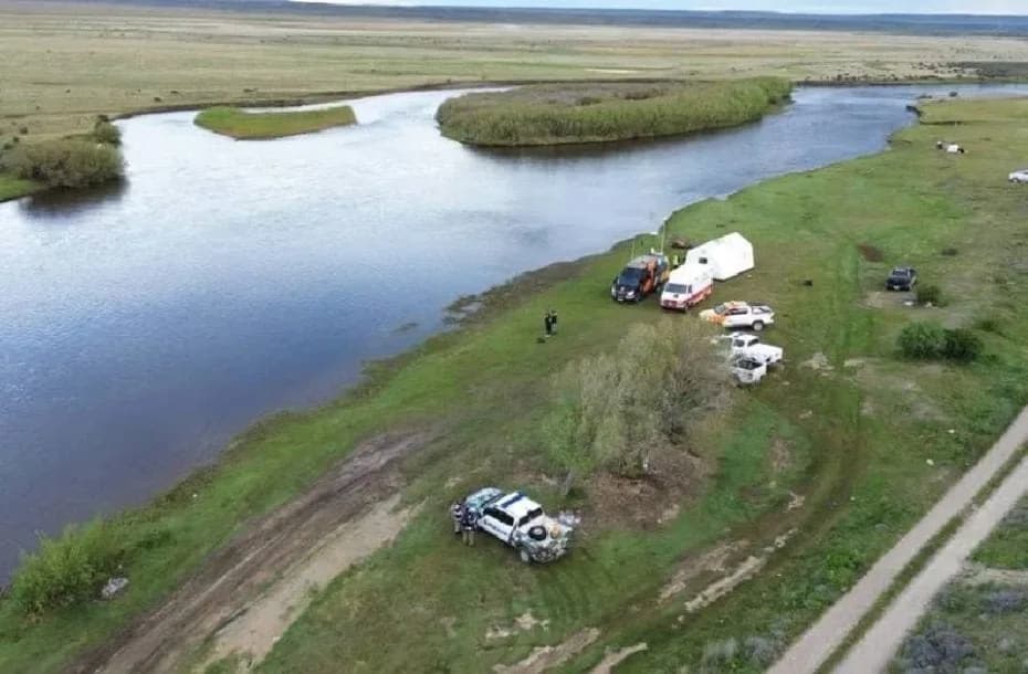Buscan a dos hermanos de 10 y 12 años en Santa Cruz que fueron arrastrados por el río.