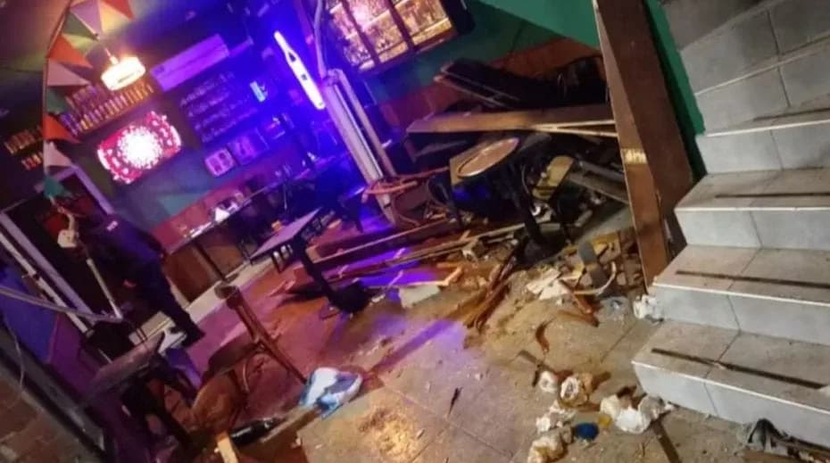 Heridos por un derrumbe en Paraná.