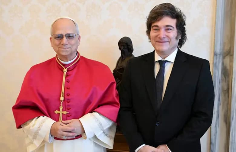 Papa León XIV y el presidente Javier Milei.