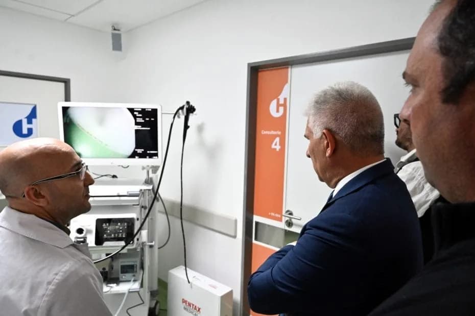 Más tecnología para el diagnóstico: el Hospital Carrillo incorporó una moderna torre de Endoscopía.