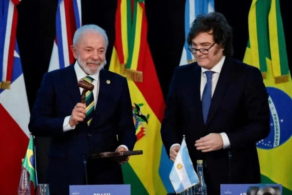 Lula da Silva y Javier Milei, en una cumbre del Mercosur, en otro momento de las relaciones bilaterales.