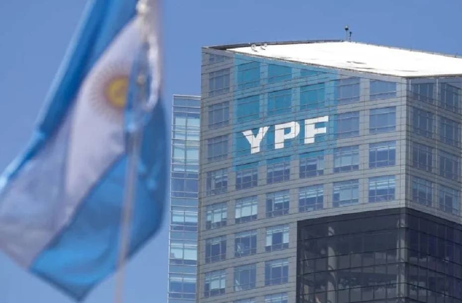 Juicio por YPF: Argentina le pidió a la Corte de EEUU una prórroga para responder al pedido de revisión de los demandantes.