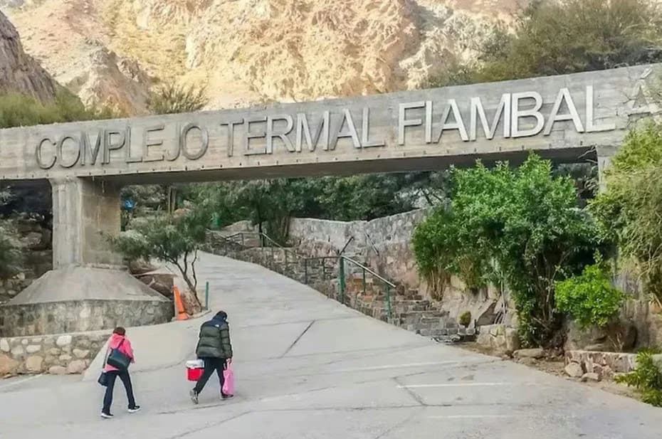 El menor, de diez años, murió por meningoencefalitis amebiana primaria, una infección poco frecuente que no se transmite de persona a persona.
