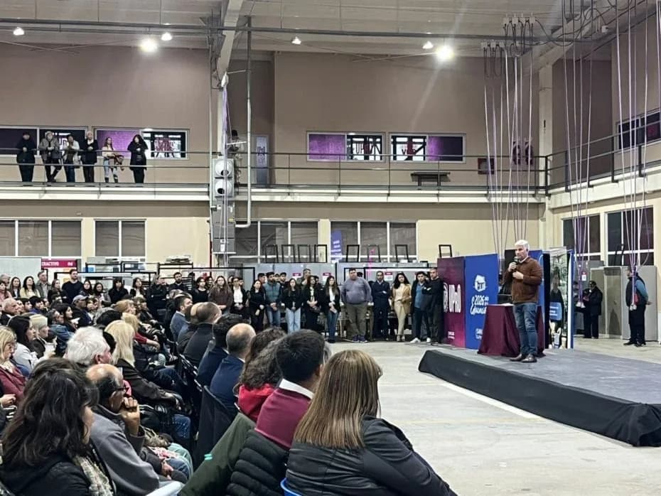 El gobernador, Claudio Poggi presentó una nueva edición de los programas para emprendedores en Villa Mercedes.