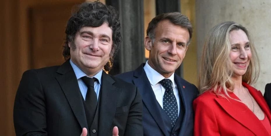 Javier Milei, Emmanuel Macron y Karina Milei.