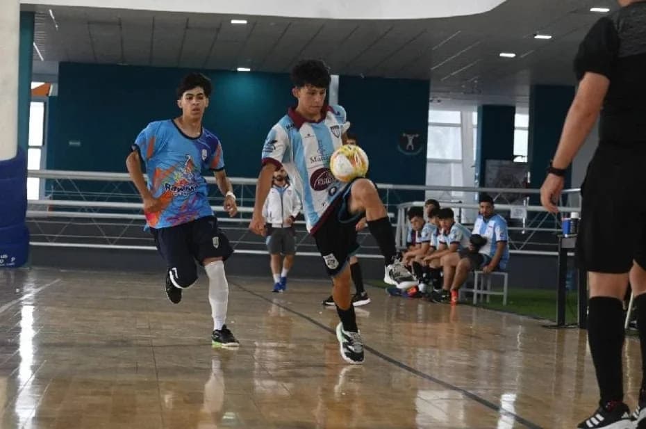 Entre Suela y Sierras amplía sus fronteras y reúne al futsal juvenil del país en San Luis.
