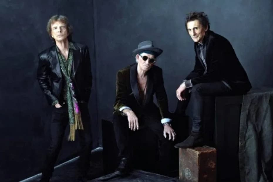 Mick Jagger, Keith Richards y Ronnie Wood siguen activos.