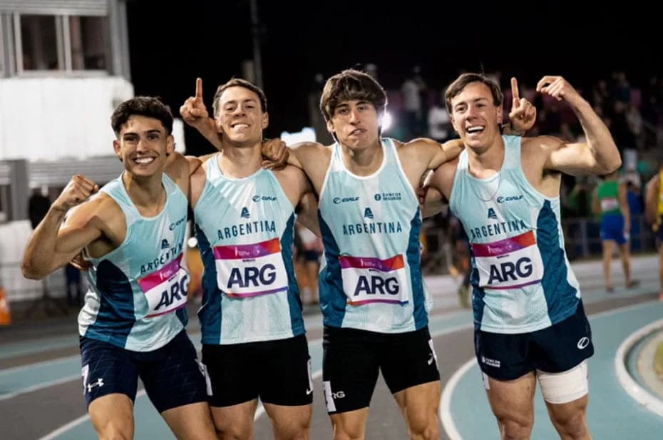Los ganadores de la posta 4x100.