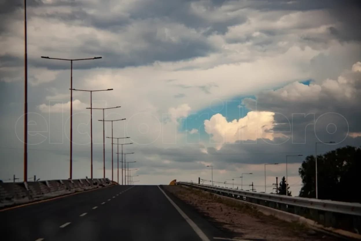 El comienzo de la semana llega con lluvias.