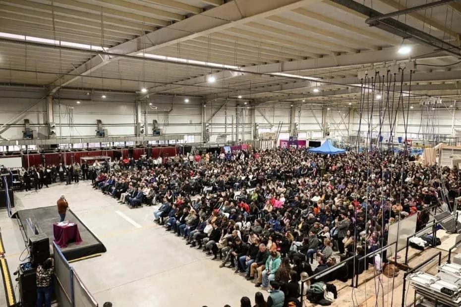 El lanzamiento de los programas para emprendedores fue en la Universidad Provincial de Oficios.