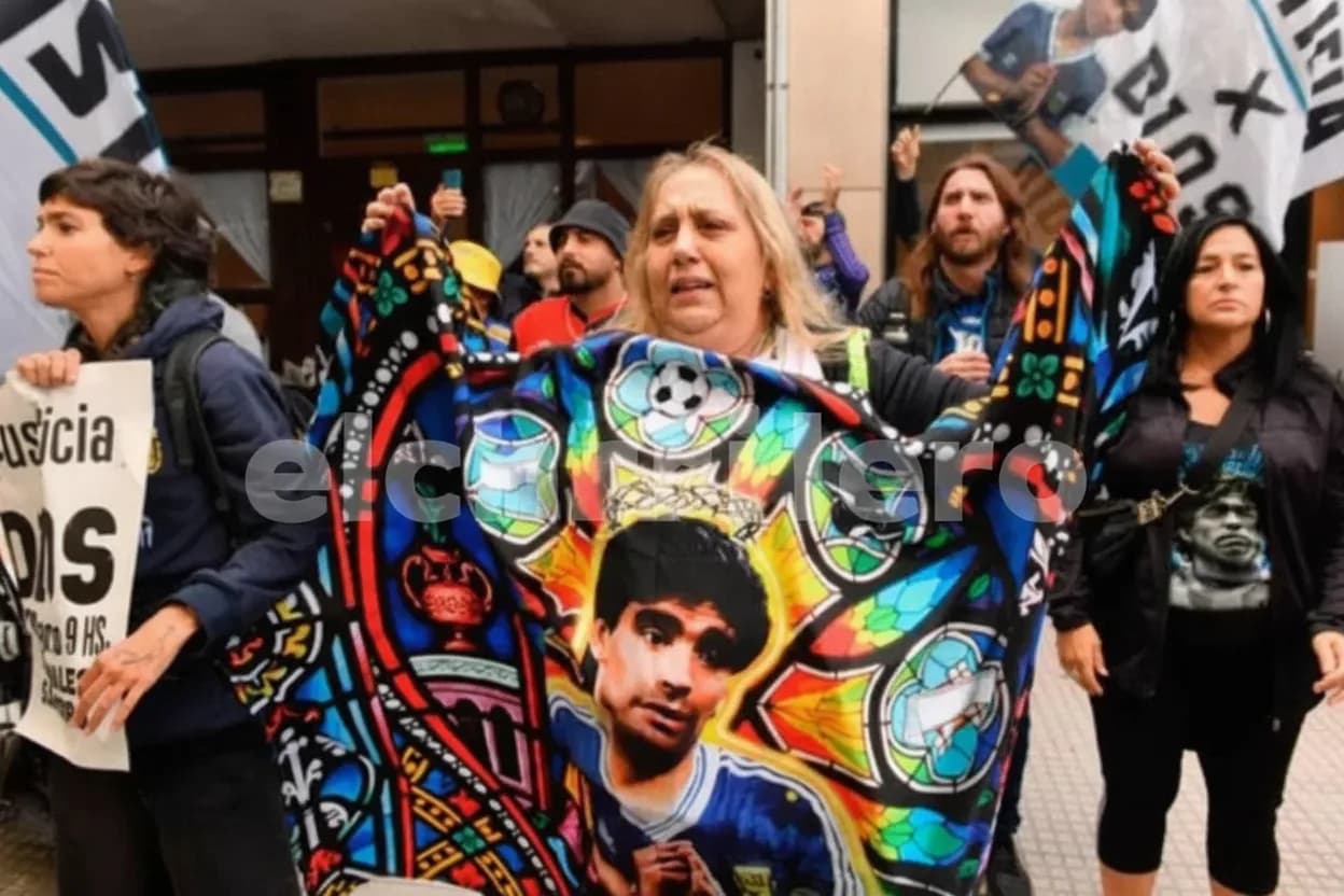 Maradona falleció el 25 de noviembre de 2020 a los 60 años.