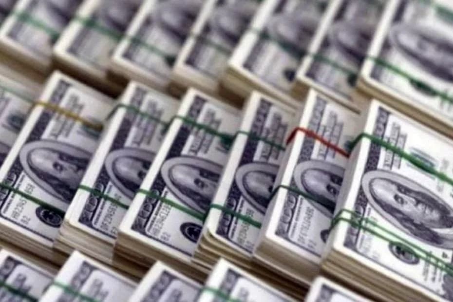 Dólar estable en Argentina mientras el real brasileño se aprecia.