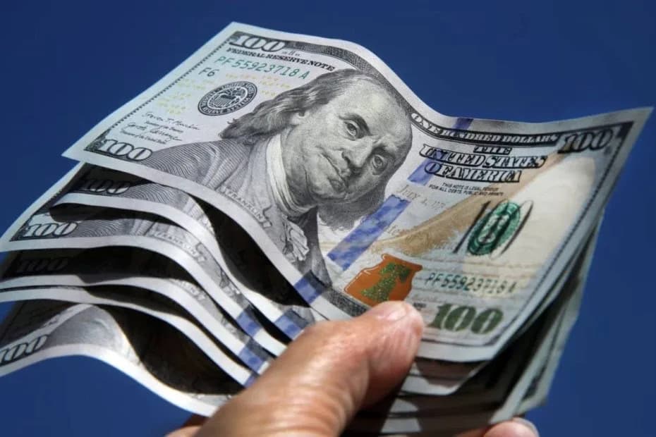 El tipo de cambio encadenó su sexta suba consecutiva, en un mercado que operó un volumen superior a los US$ 565 millones.