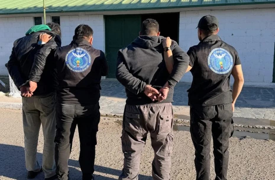 Ambos recibieron prisión preventiva.