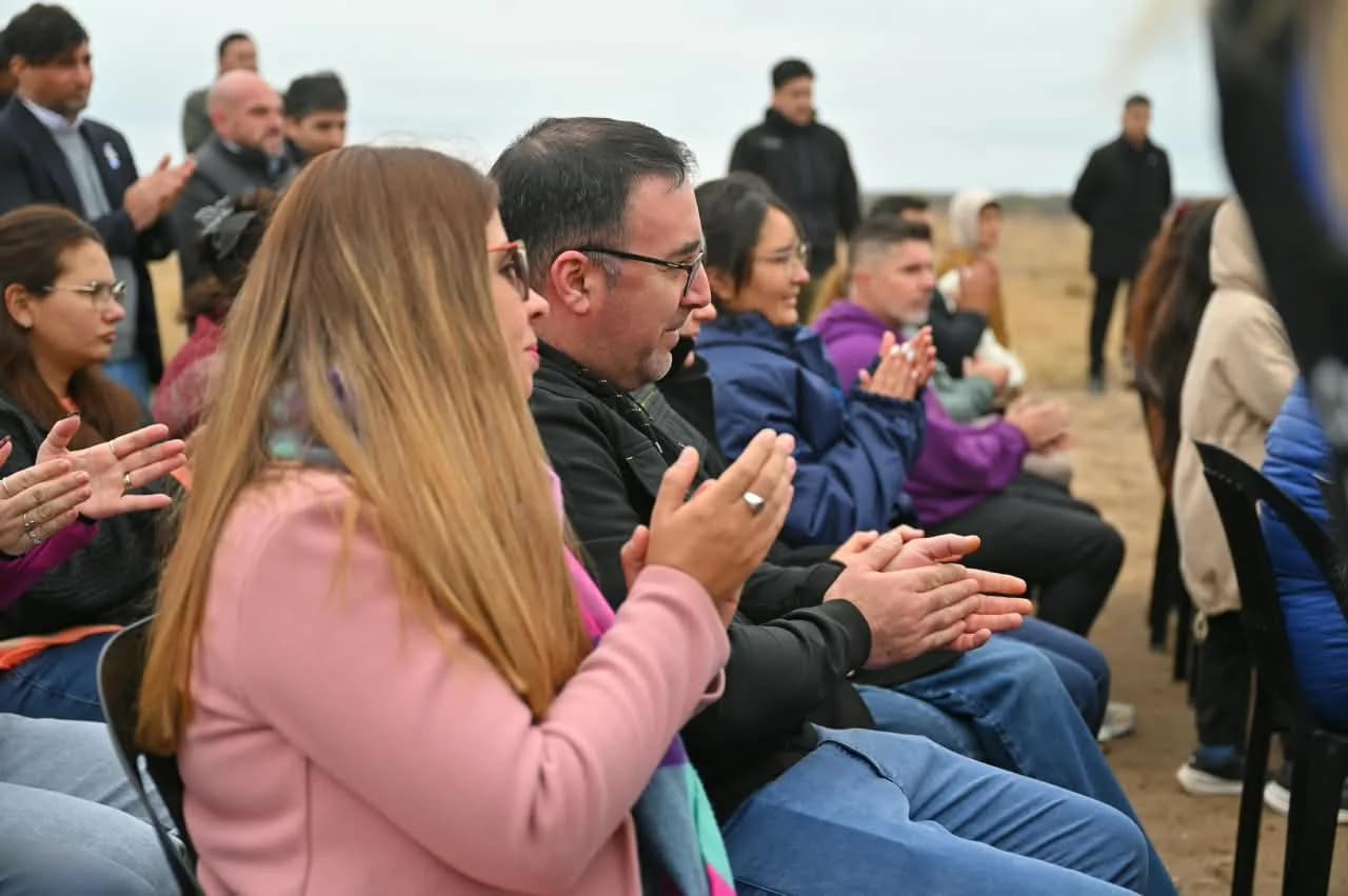 El Gobernador anunció que el 10 de diciembre entregará las casas que se construyen en Naschel