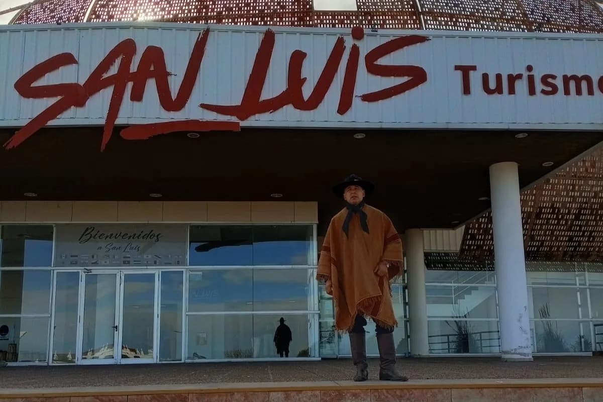 El historiador y tradicionalista Martín Baca disertó sobre las tradiciones cuyanas