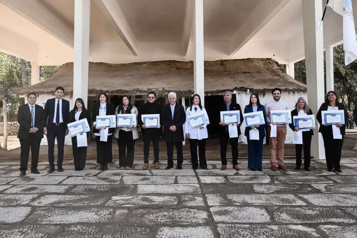 Reconocimiento a 10 docentes de San Luis: viajarán a un Congreso de Innovación Educativa en Uruguay.