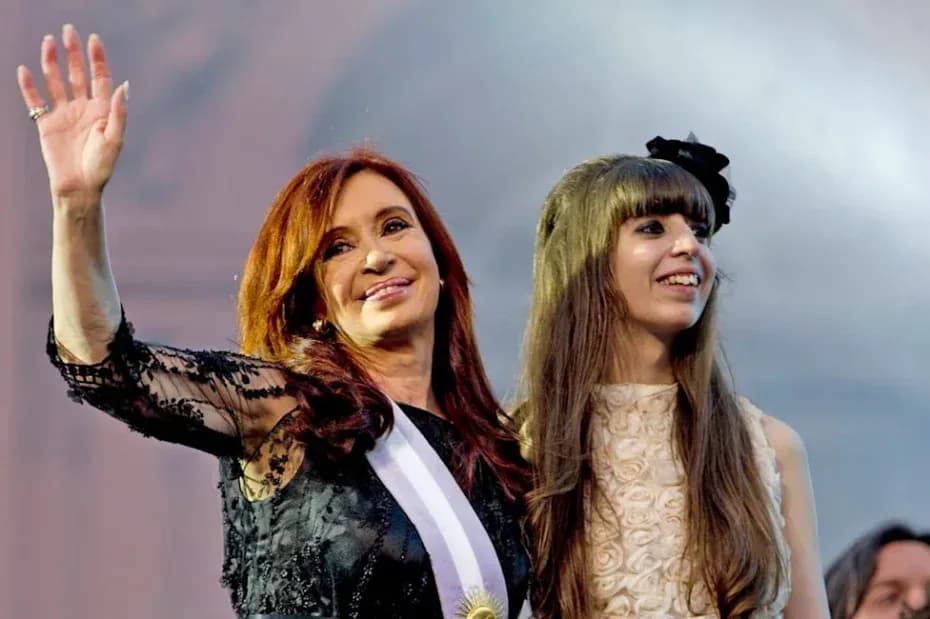 Cristina Kirchner y su hija Florencia.