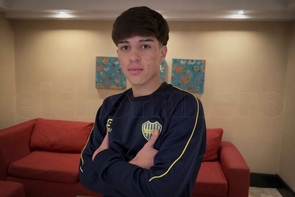 El prometedor presente de Valentín García, la joya de Juventud que captó la mirada de los Premios HI