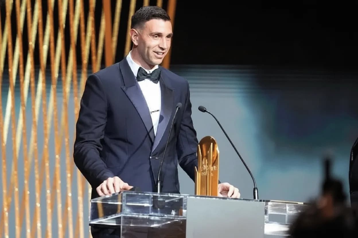 El “Dibu” Martínez fue nominado al trofeo Yashin a mejor arquero del mundo.