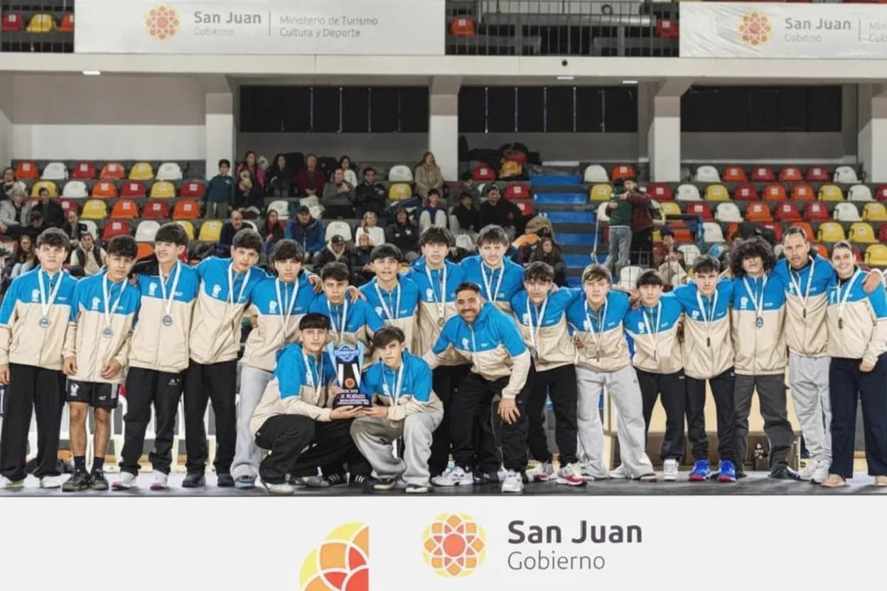 San Luis se metió entre los mejores del Nacional de Handball.