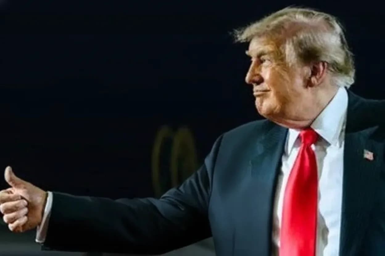 Trump dijo que hará un acuerdo con Cuba y descartó una intervención militar.