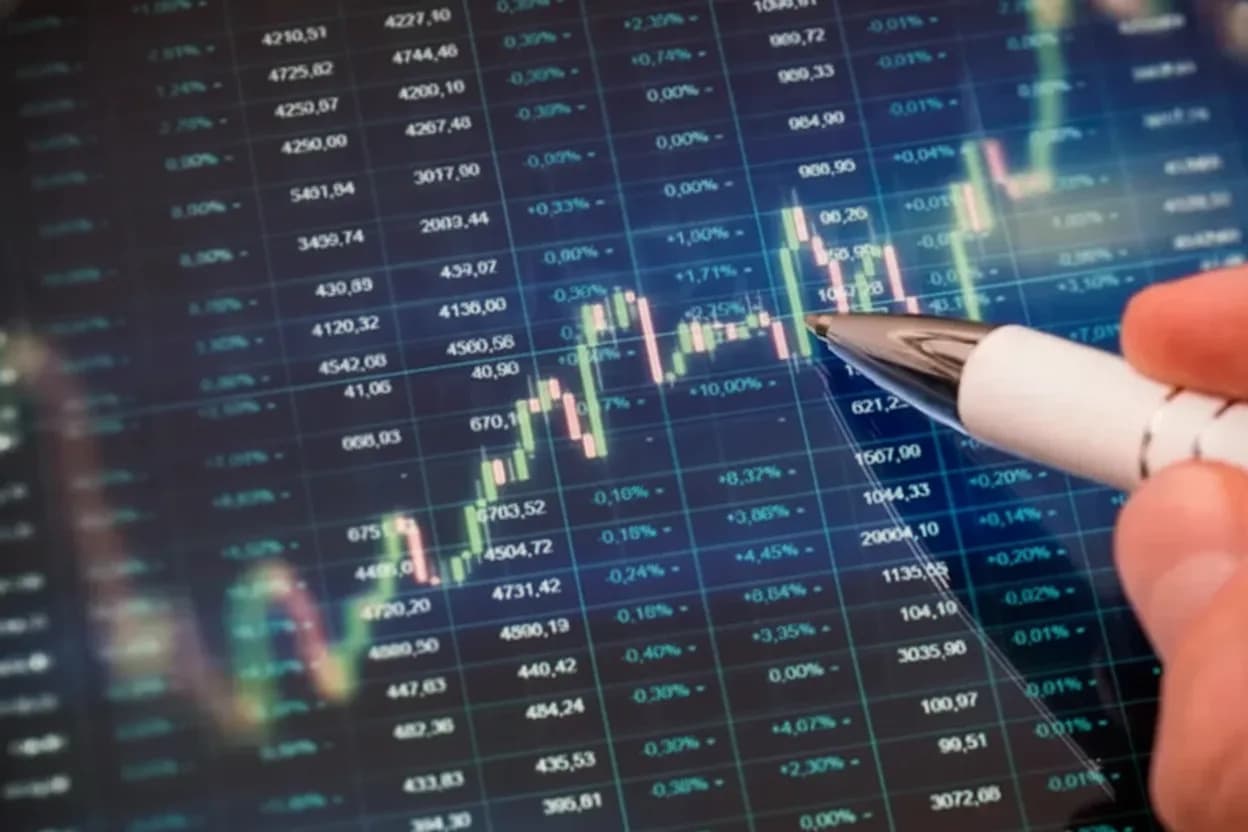 El riesgo país cae y se acerca a los 600 puntos.