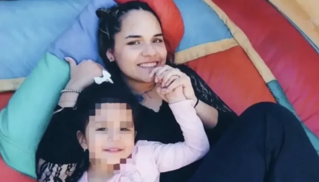Mariana Sol Jofré tiene 29 años, es mamá de una nena de 8.