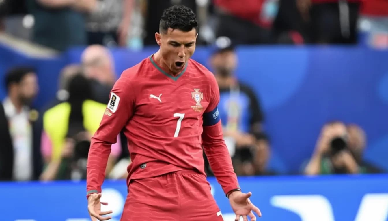 Cristiano Ronaldo festejando su gol en el Mundial.