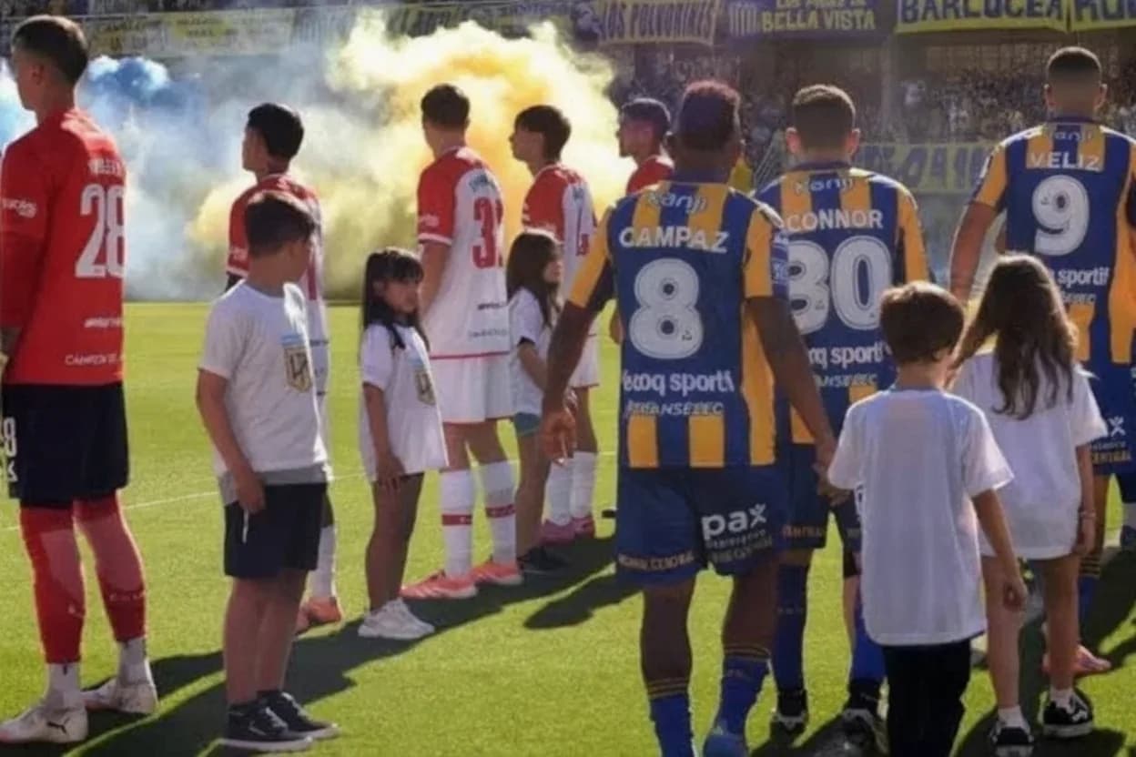 Estudiantes le dio la espalda a Rosario Central tras el polémico título.