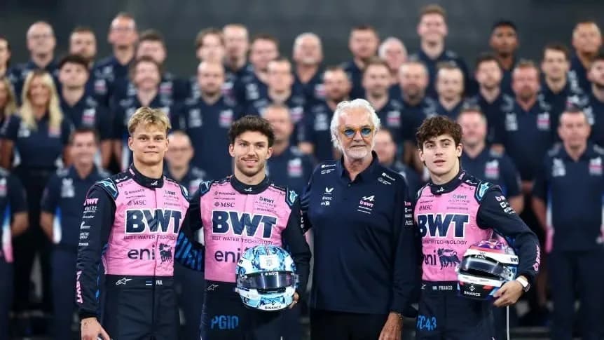 Todo el equipo completo de Alpine para la temporada 2026 de la F1.