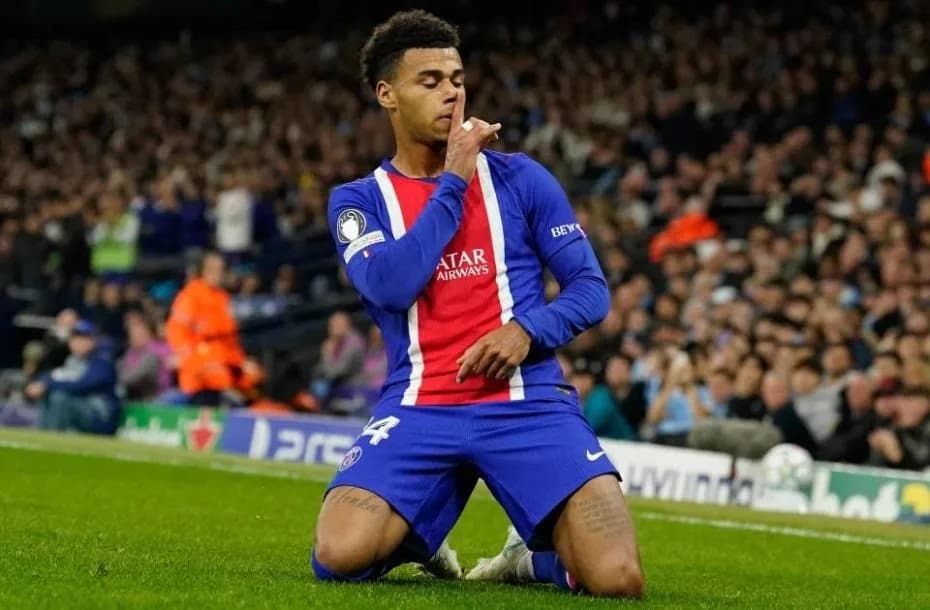 El PSG goleó al Manchester City de Enzo Fernández por la Champions League.