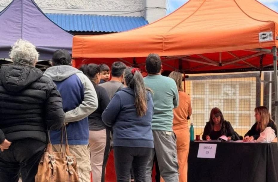 Comicios internos en el radicalismo puntano: destacan una alta concurrencia a las urnas