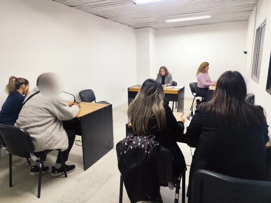 San Luis: una niña contó en la escuela que sufría abusos e imputaron a la pareja de su abuela
