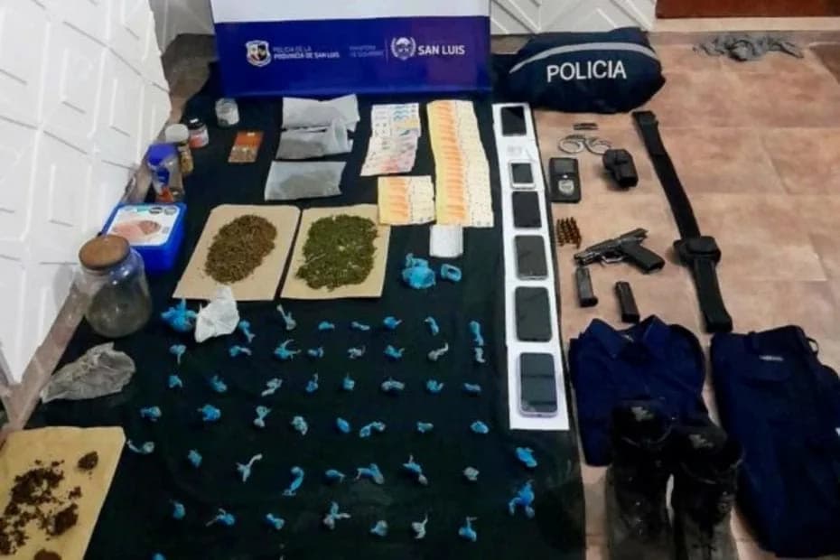 El resultado del allanamiento en la vivienda de Rubén Ángel Ávila Ríos.