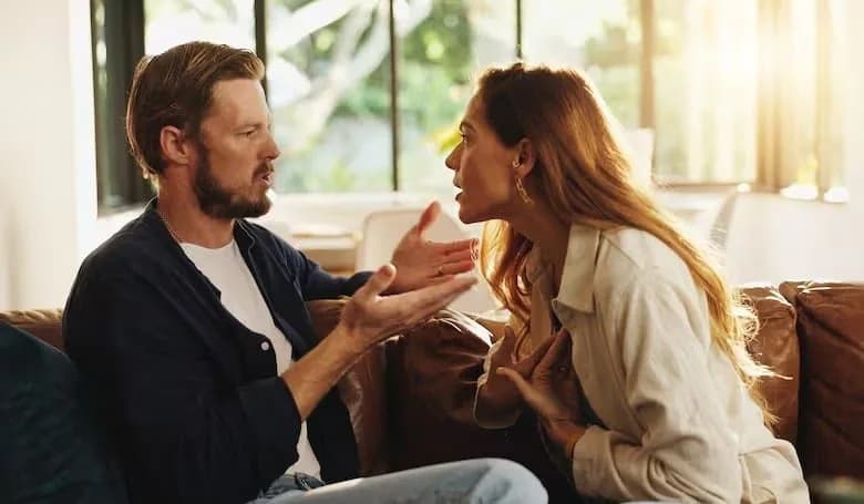 Los amores sanos no usan heridas personales para dañarte, según Rolón.